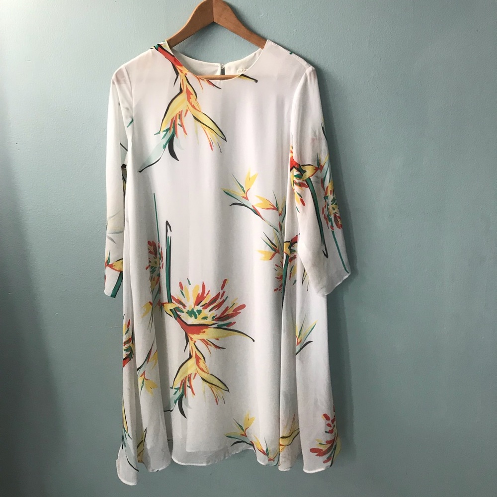 NEW YORK AND COMPANY White Floral Dress